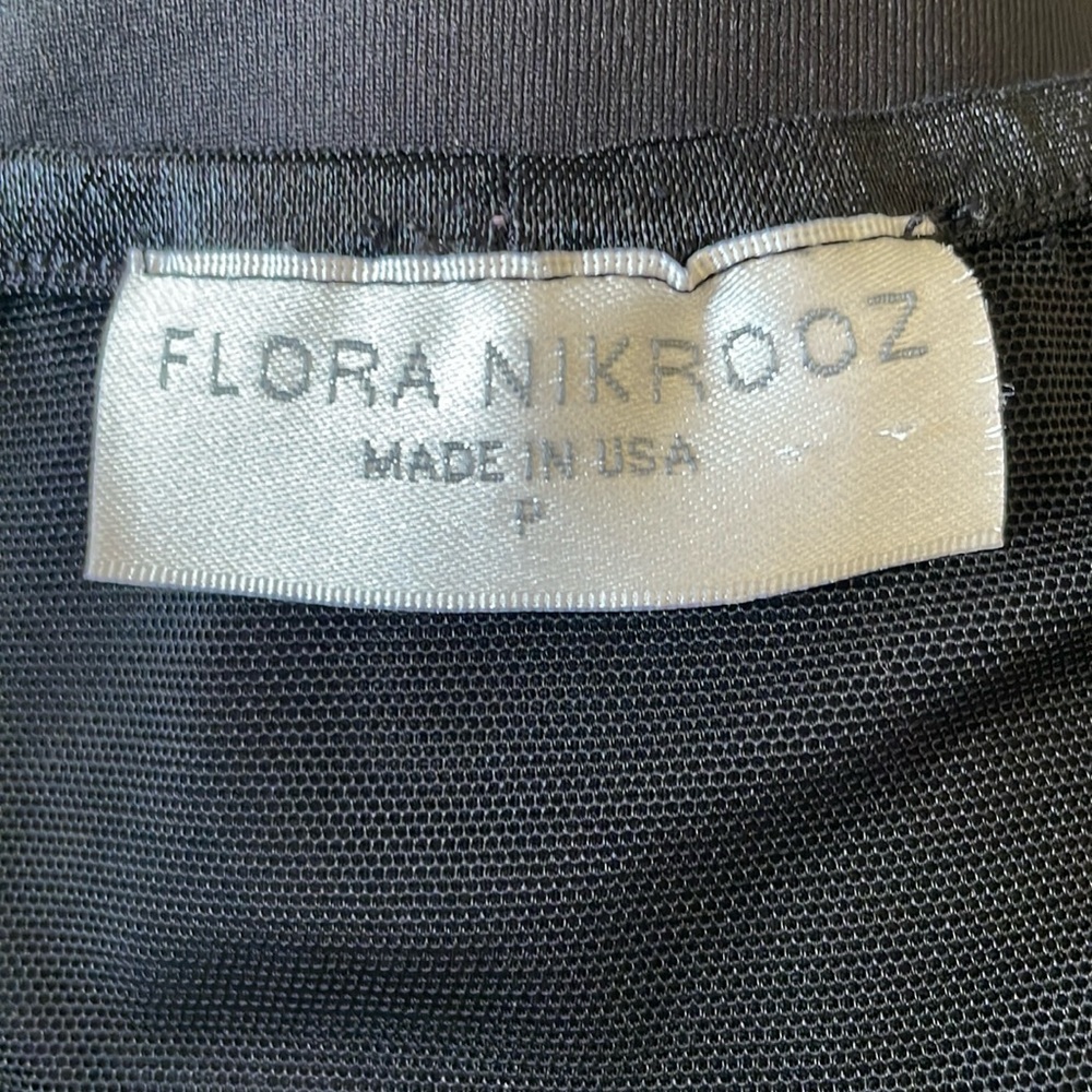 ❤️Flora Nikrooz♥️Black pleated long sleeve mesh Blouse size (P) - Picture 6 of 9